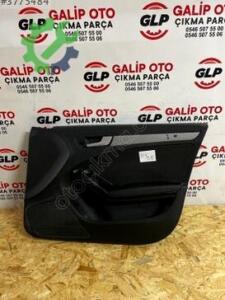 AUDİ A4 B8 SAĞ ÖN KAPI DÖŞEMESİ HATASIZ ORJİNAL ÇIKMA