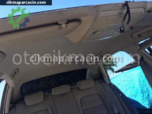 Audi A4 Tavan Lambası çıkma parça