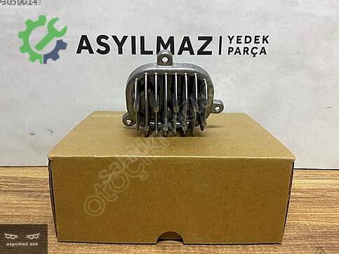 Audi A4 Far Beyni 1305715395 çıkma parça
