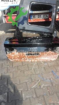 Audi A4 Bagaj çıkma parça