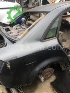 Audi A4 depo kapağı hatasız orjinal çıkma