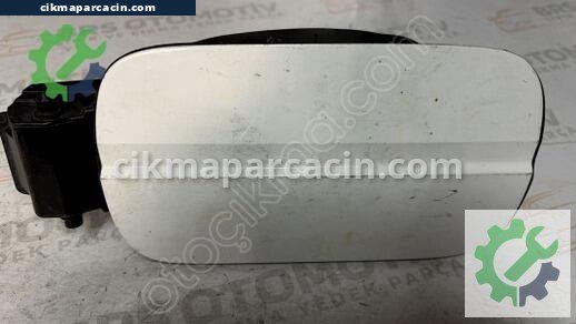Audi A4 Depo Kapağı çıkma parça
