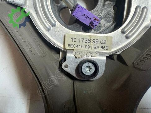 Audi A4 Direksiyon Simidi çıkma parça
