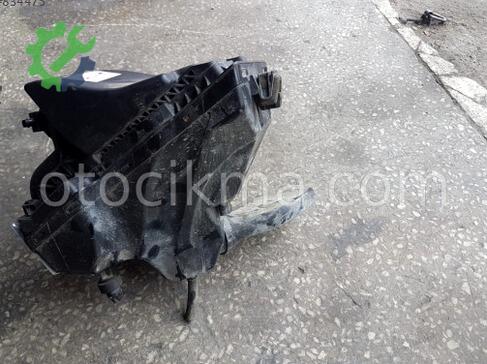 Audi A4 Hava Filtresi Kutusu çıkma parça
