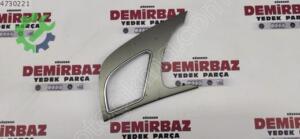 Audi A4 2007-2012 Tampon Havalandırma Çerçevesi 8K1820901J Çıkma
