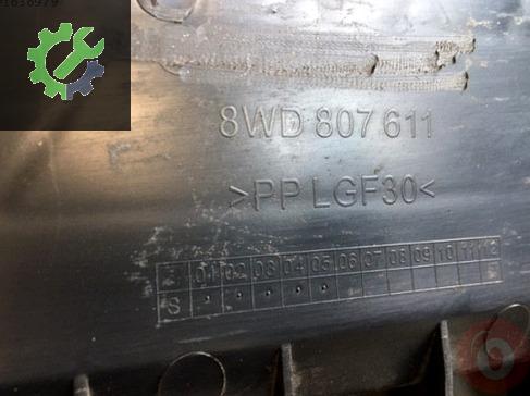 Audi A4 Plaka Lambası 8W0807611 çıkma parça