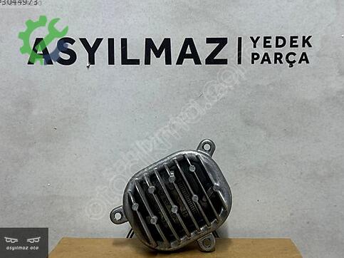 Audi A4 Far Beyni 1305715396 çıkma parça