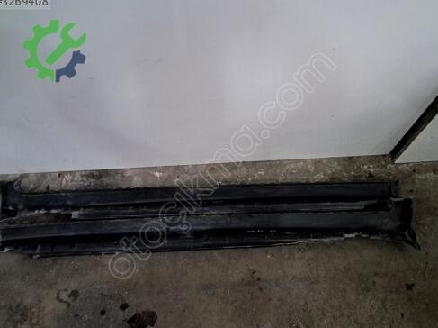 Audi A4 Sağ Marşpiyel Sacı 8E0853860-8E0853859 çıkma parça