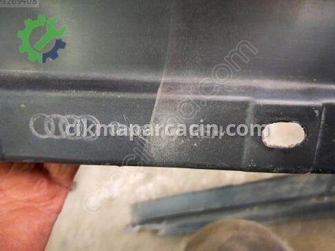 Audi A4 Marşpiyel Kaplaması 8E0853860-8E0853859 çıkma parça