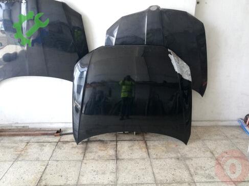 Audi A4 Ön Kaput çıkma parça