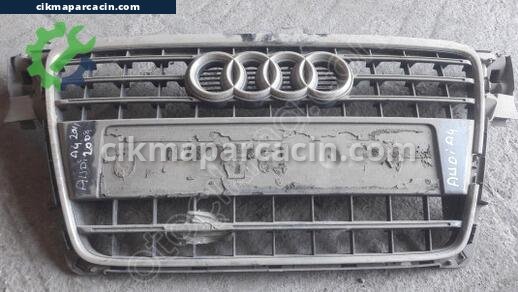 Audi A4 Ön Panjur çıkma parça