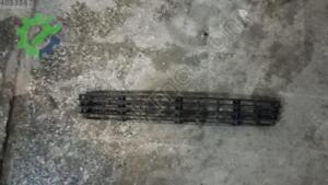 AUDİ A4 ORJİNAL ÇIKMA ÖN TAMPON IZGARASI