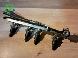 Audi A4 (B5) 1995-2001 Orijinal Çıkma Benzin Enjektör 050133681A