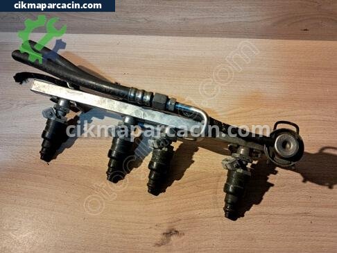 Audi A4 Enjektör çıkma parça