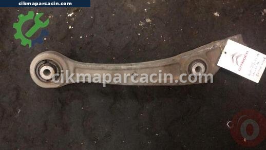 Audi A4 Salıncak (Alt Tabla) çıkma parça