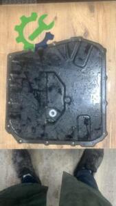Audi A4 Q5 B8 Modeli için 0B5321359F Şanzıman Karteri
