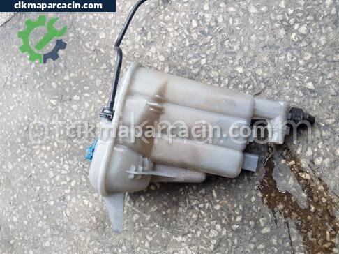 Audi A4 Radyatör çıkma parça