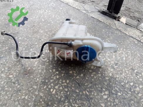 Audi A4 Radyatör çıkma parça