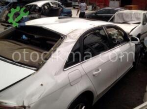 AUDİ A4 SAĞ ARKA KAPI BEYAZ HATASIZ DOLU ORJİNAL 2013