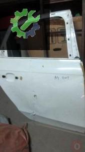 AUDİ A4 SAĞ ARKA KAPI ORJİNAL ÇIKMA 10-15