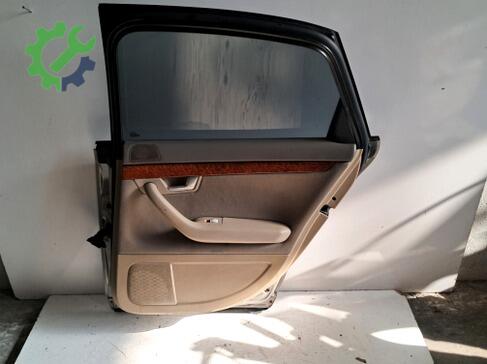 Audi A4 Sağ Arka Kapı çıkma parça