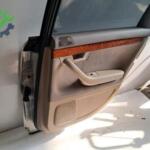 AUDİ A4 SAĞ ARKA KAPI VE DÖŞEME