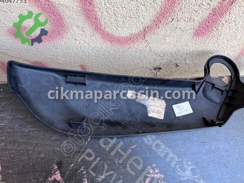 Audi A4 Koltuk Başlığı 8D088132601C çıkma parça