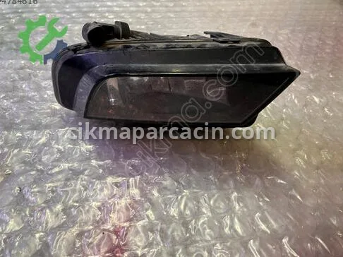 Audi A4 Sağ Sis Farı 8K0941700 çıkma parça