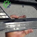 Audi A4 sağ sis farı çerçevesi