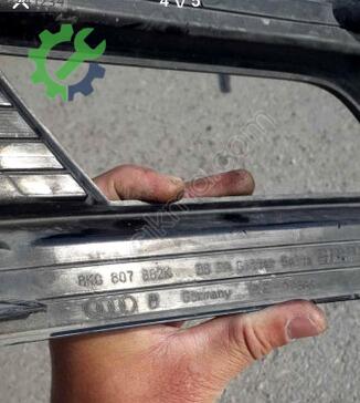 Audi A4 Sis Farı Çerçevesi çıkma parça