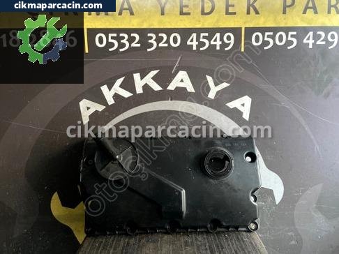 Volkswagen Passat Külbütör Kapağı çıkma parça