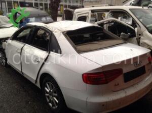 AUDİ A4 SOL ARKA ÇAMURLUK BEYAZ ORJİNAL HATASIZ