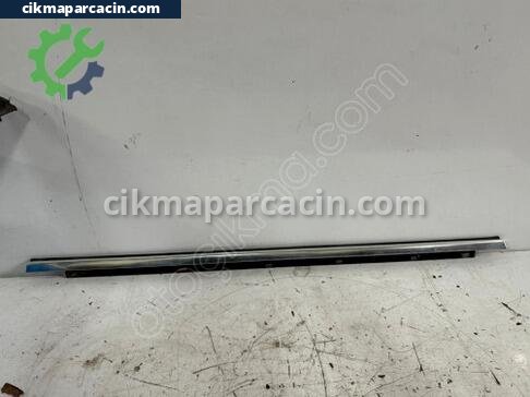 Audi A4 Cam Fitili çıkma parça