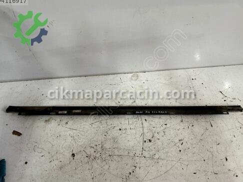 Audi A4 Cam Fitili çıkma parça