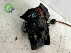 AUDİ A4 SOL ARKA KAPI KİLİDİ