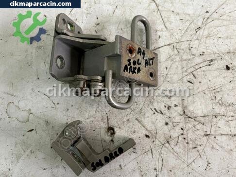 Audi A4 Sol Arka Kapı Menteşesi çıkma parça