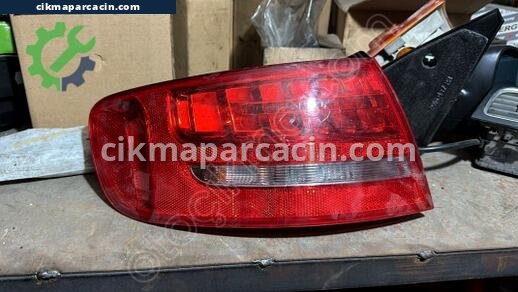 Audi A4 Sol Arka Stop çıkma parça