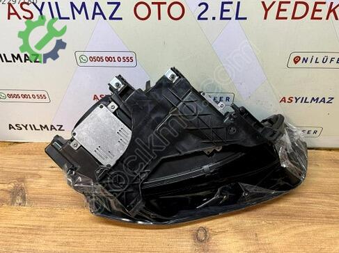 Audi A4 Sol Ön Far 8K0941043C çıkma parça