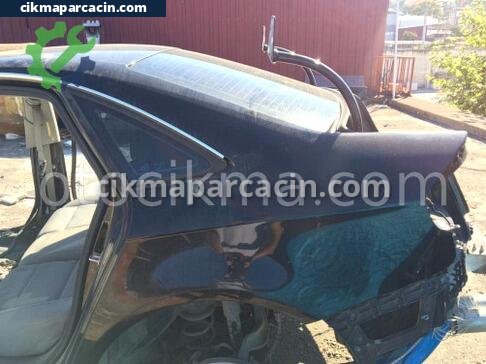 Audi A4 Kelebek Camı çıkma parça