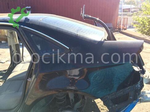 Audi A4 Kelebek Camı çıkma parça