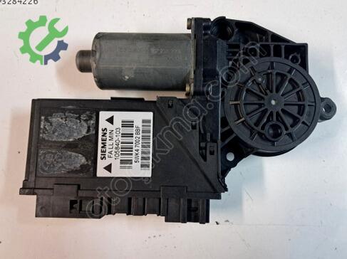 Audi A4 Ön Cam Motoru çıkma parça
