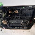 AUDİ A4 SOL ÖN KAPI DÖŞEMESİ