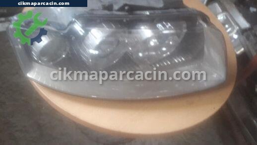 Audi A4 Mercekli Far çıkma parça
