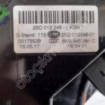 AUDİ A4 SOL STOP CAMTA ÇATLAK VAR
