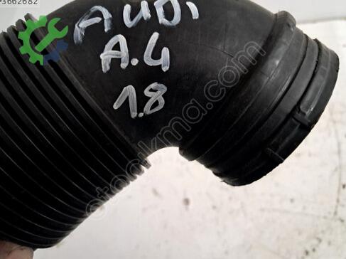 Audi A4 Turbo Hortumu VCD446196604 çıkma parça
