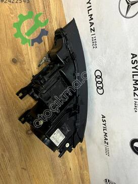 Audi A5 Sağ Ön Far 8T0941044 çıkma parça