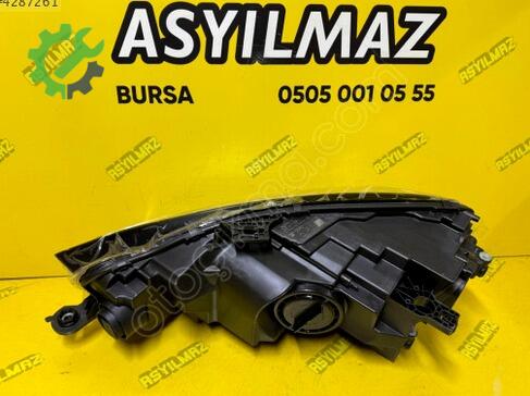 Audi A5 Sağ Ön Far 8W6941006C çıkma parça