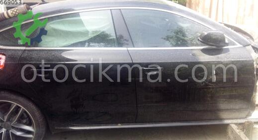 Audi A5 Sol Arka Kapı çıkma parça