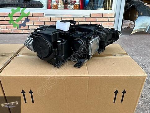 Audi A5 Sol Ön Far 8T0941043 çıkma parça