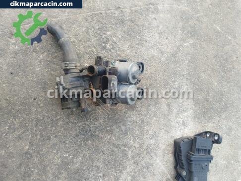Audi A6 Kalorifer Musluğu çıkma parça